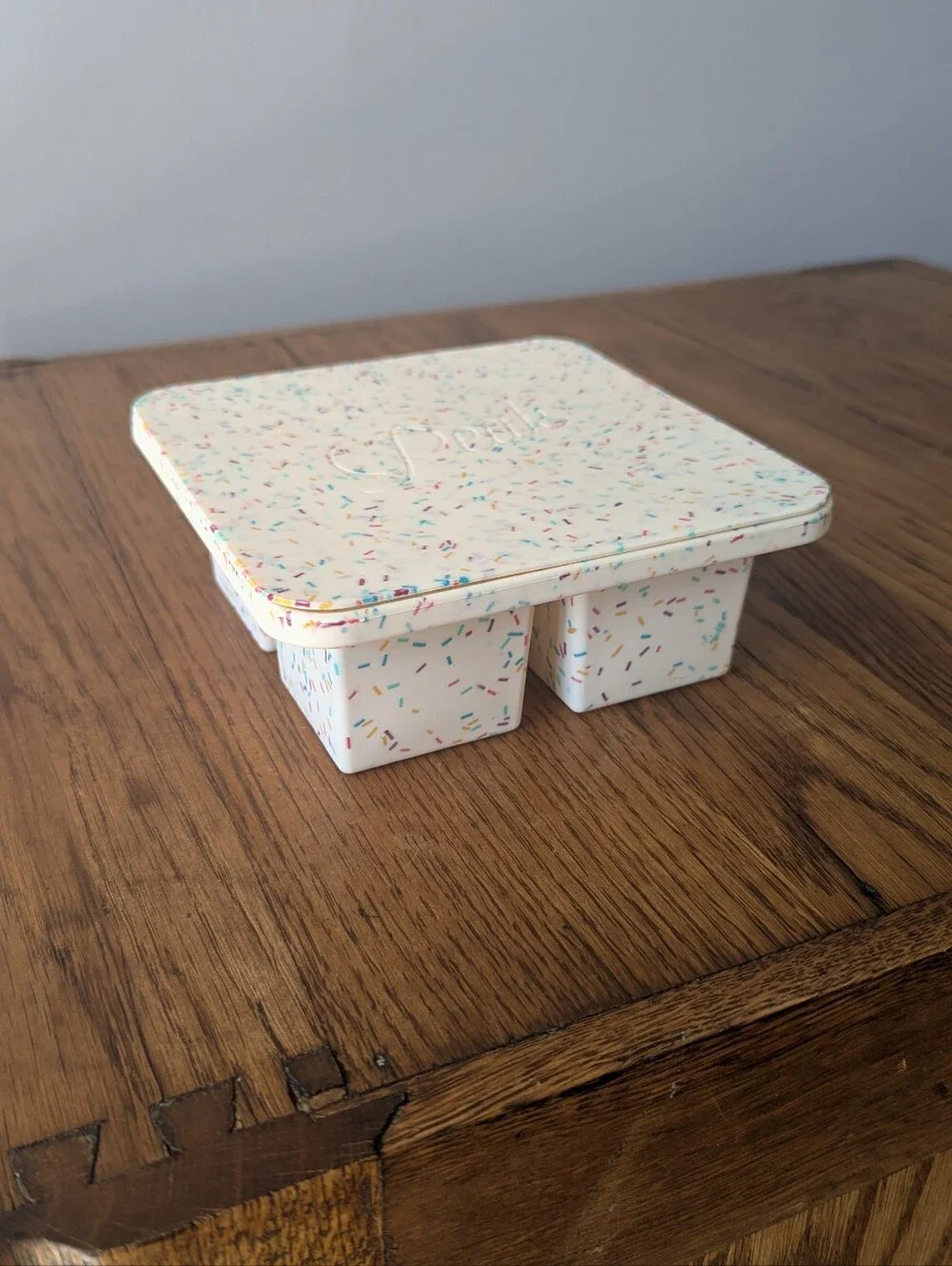 W&P Peak Extra Large Ice Cube Tray + Lid White Speckled Funfetti Silicone